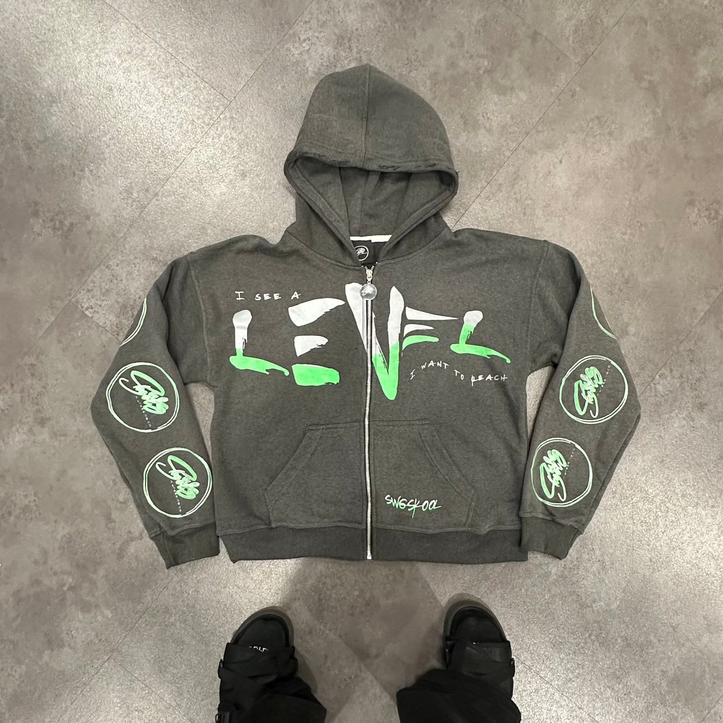 "Level" Jadeite Zip Up